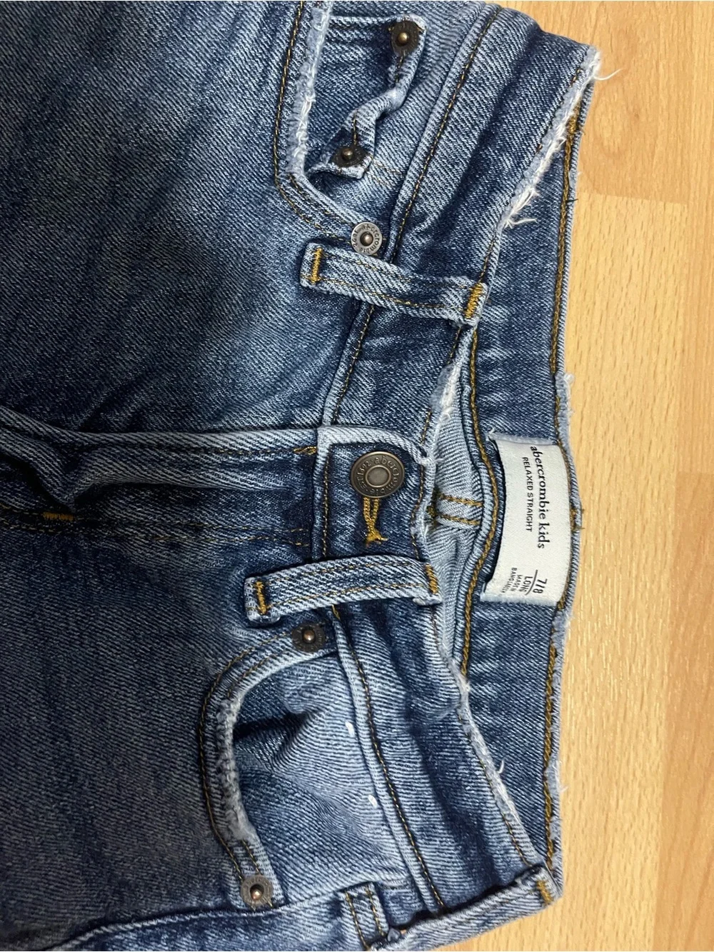 Abercrombie & Fitch Kids Classic Blue High-Rise Jeans